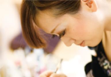 経験豊富なネイリストが担当